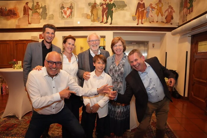 Die Juweliersfamilie Brigola gratuliert