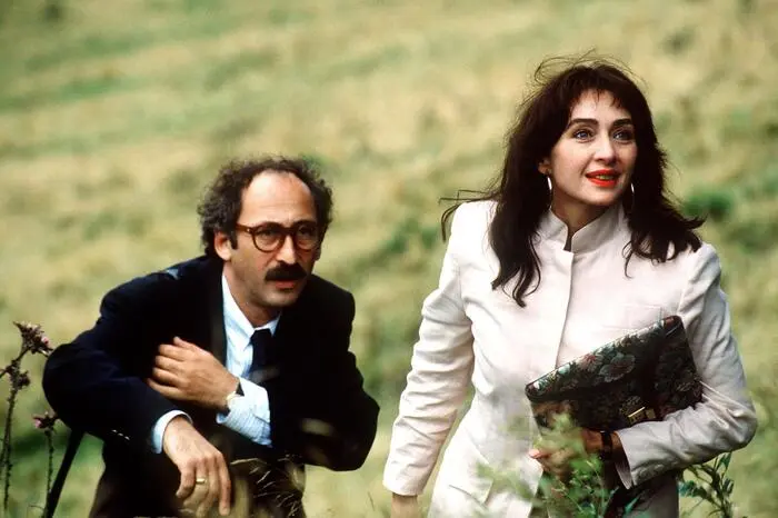 An der Seite von Towje Kleiner im Film "Wenn das die Nachbarn wüssten".