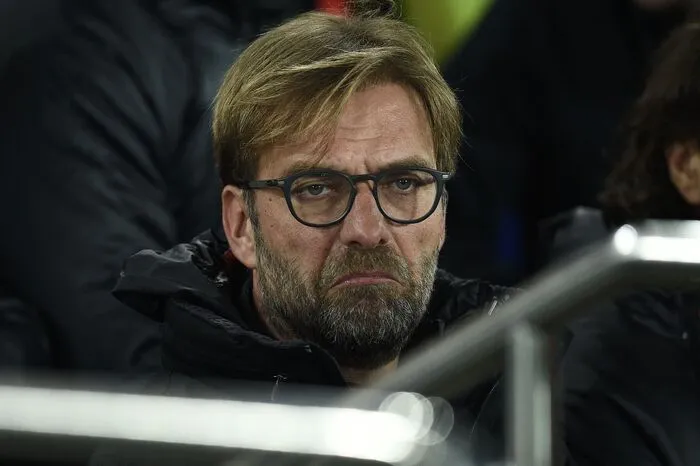 "Ich habe natürlich eine zweite Brille mit, aber ich kann sie ohne Brille nicht finden." Liverpool-Trainer Jürgen Klopp, nachdem seine Brille im Jubel nach einem in letzter Sekunde fixierten 5:4-Sieg gegen Norwich in die Brüche gegangen war.  
