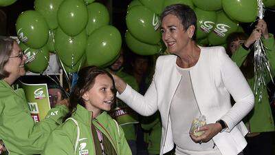 Stimmen die Umfragen, würden die Grünen von 24 auf etwa 9 Parlamentssitze herunterrasseln