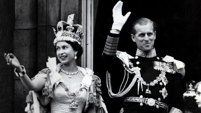 Kurz nach dem 94. Geburtstag der Queen im Vorjahr gab es bei den Windsors schon wieder etwas zu feiern. Elizabeths Gemahl, Prinz Philip, hat am 10. Juni 2020 das stolze Alter von 99 Jahren erreicht.