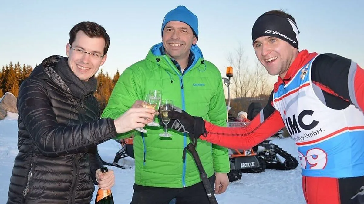 Im Zieleinlauf wurde angestoßen