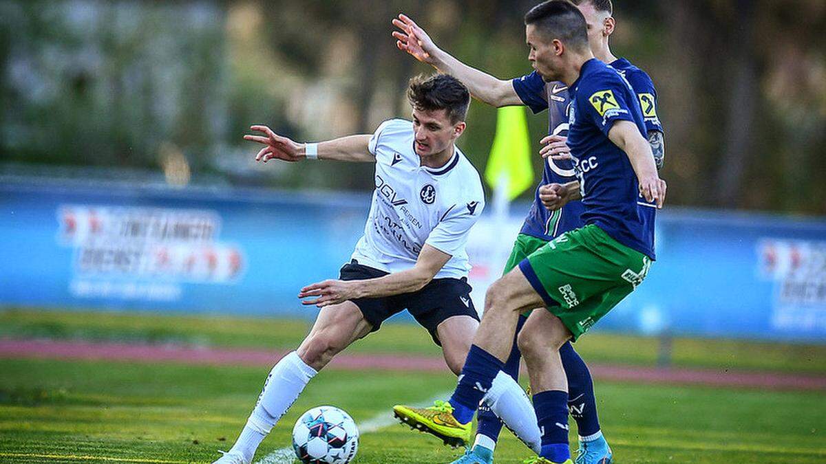 Im Frühjahr stand Michael Oberwinkler mit Spittal noch gegen seinen neuen Verein am Platz. Heute will er mit Hertha Wels in die 2. Bundesliga aufsteigen 