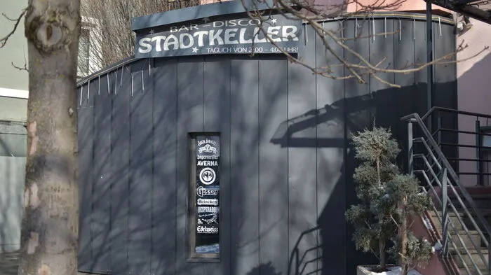 Der Stadtkeller sperrt nicht zu, die Szene kann aufatmen