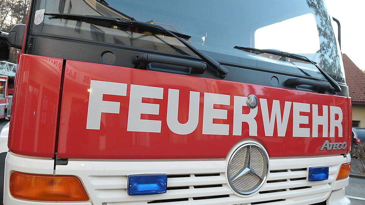 Die Feuerwehr Paldau musste zu einem mitternächtlichen Einsatz ausrücken.