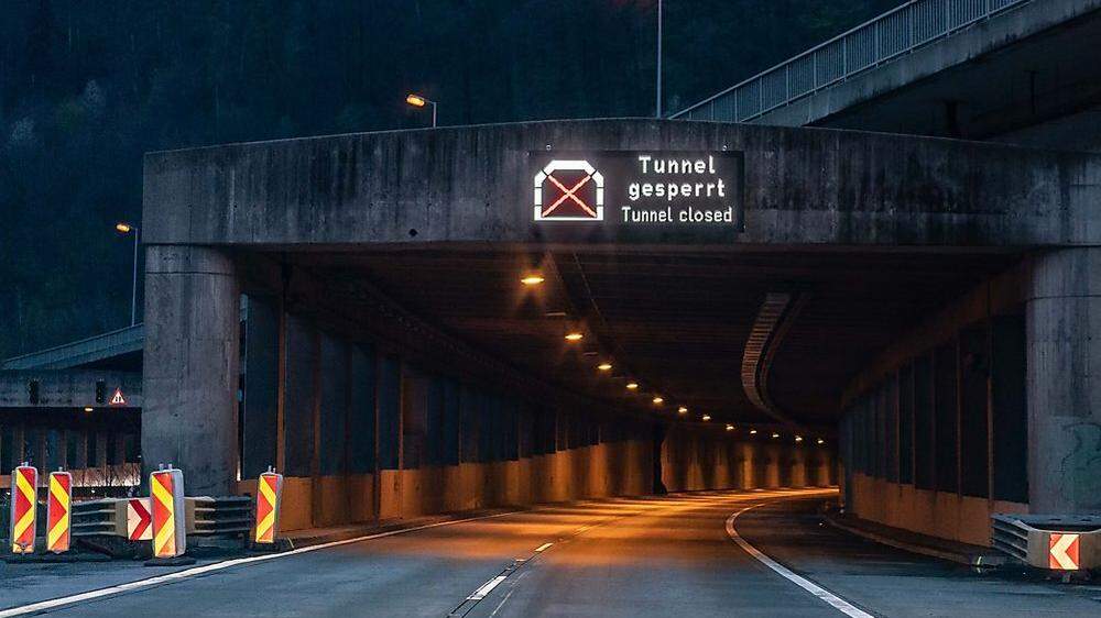 Drei Tunnel sind in der Nacht von Samstag auf Sonntag geperrt