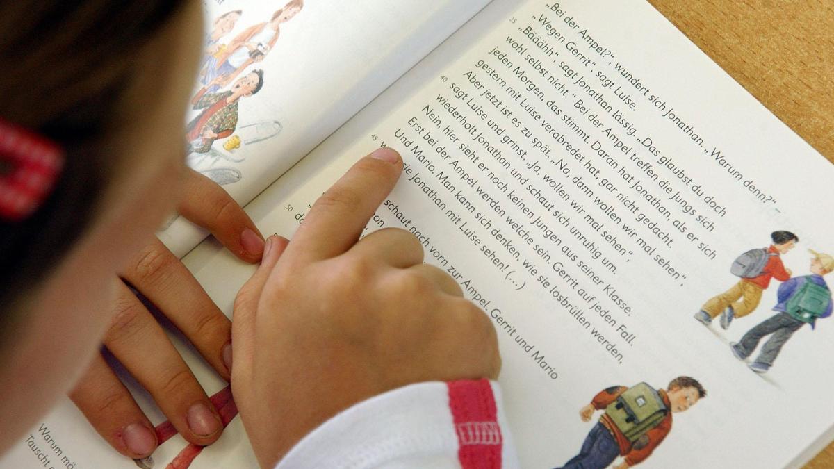 Seit 75 Jahren hilft der Buchklub dabei, dass Kinder „gut und gerne“ lesen, so die Geschäftsführerin Lydia Grünzweig. 