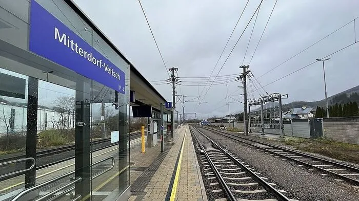 Fahrgäste mussten seit den letzten Renovierungsarbeiten ohne barrierefreie Einrichtungen auskommen.