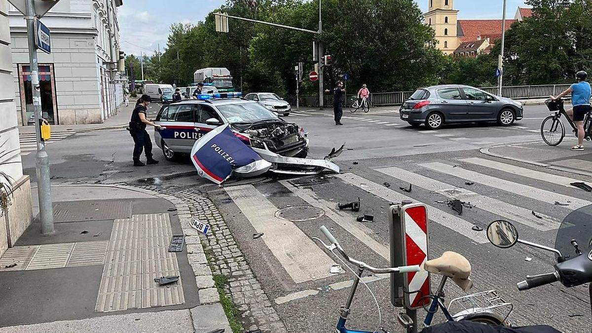 Direkt vor dem Hotel Weitzer ereignete sich der Unfall