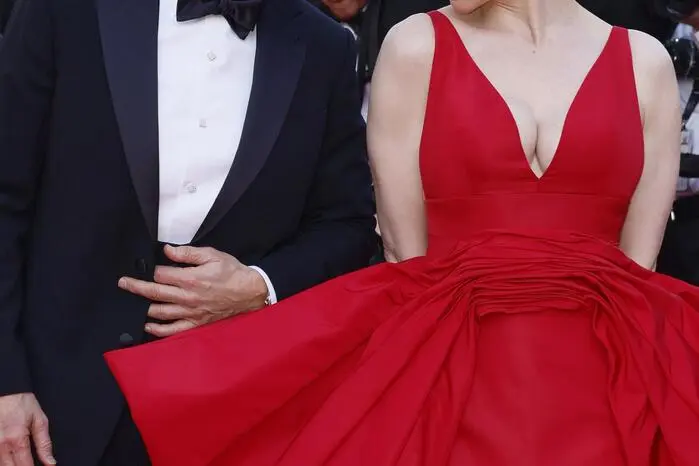 Schauspielerin Hayley Atwell (43) spielt neben ihm die weibliche Hauptrolle im achten „Mission: Impossible“-Teil 