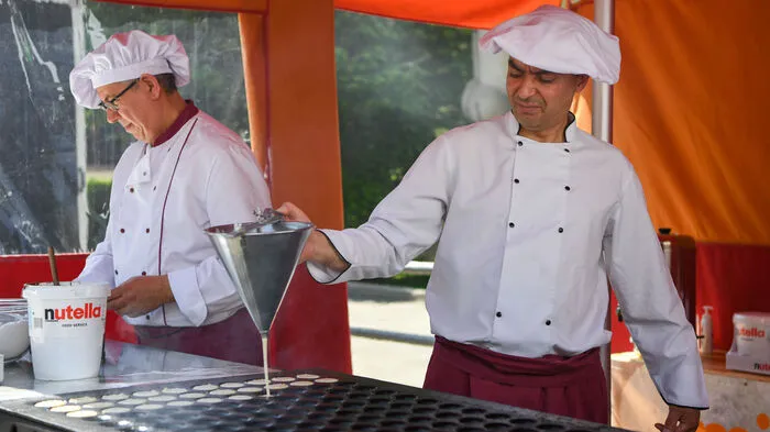 Das Street-Food-Festival war auch im heurigen Jahr ein voller Erfolg, 25.000 Besucher ließen es sich in der Kapfenberger Innenstadt ordentlich schmecken. Auch musikalisch hatte das Fest dank der Stadtwerke-Bühne allerhand zu bieten.