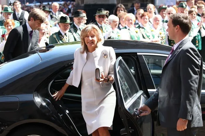 Chantal Hochul, oder 