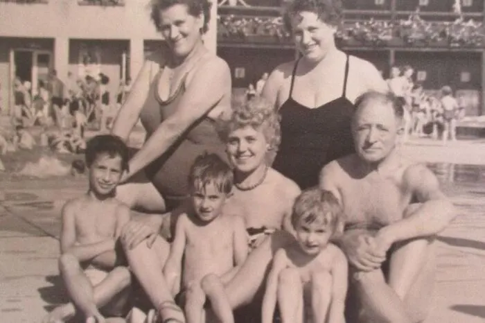 1954 Augartenbad