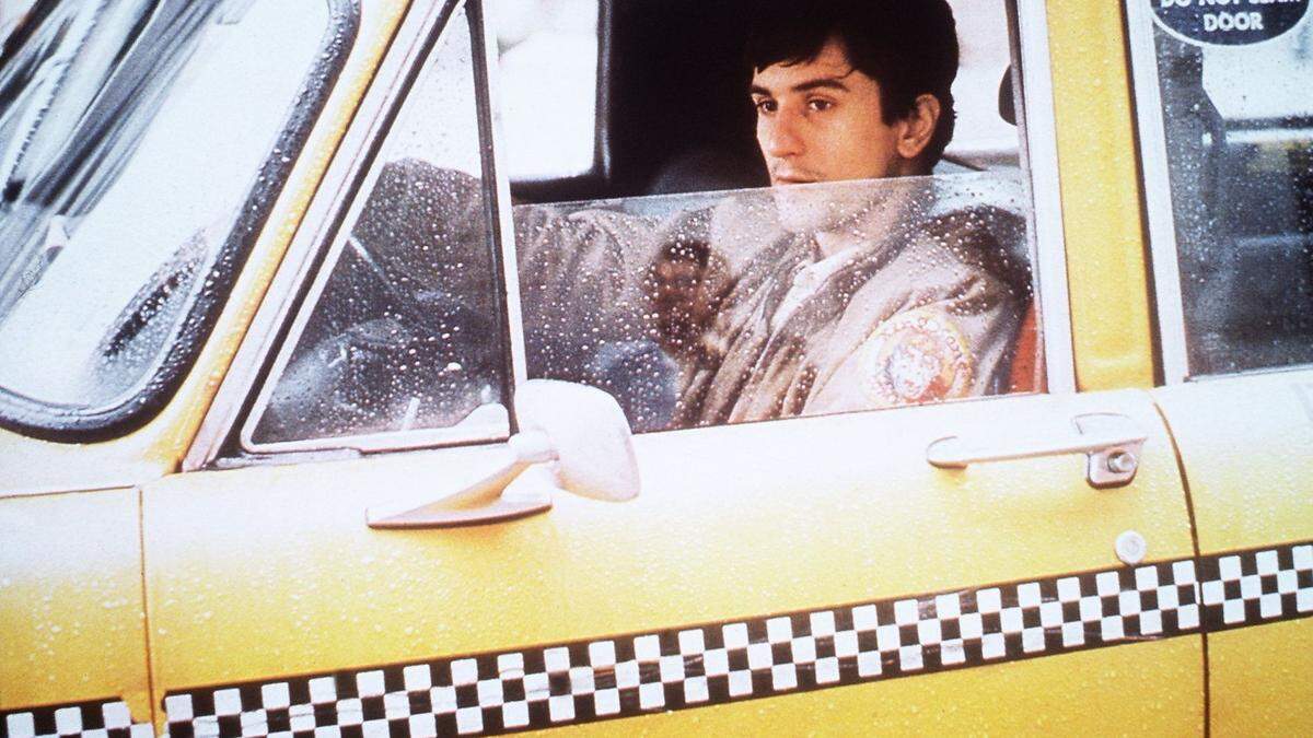 Travis Bickle (Robert De Niro) sieht als Taxifahrer das ganze Elend des Molochs New York