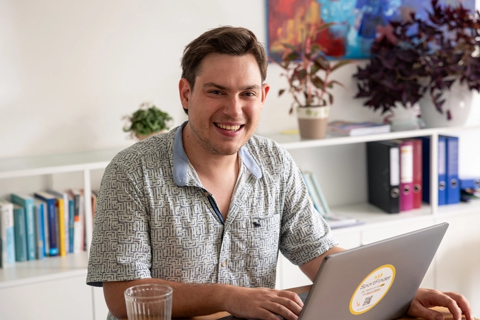 Fabian Karrer, Mitarbeiter von LebensGroß