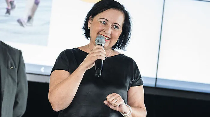 Elisabeth Meixner: Herz schlägt für Bildungsdirektion.