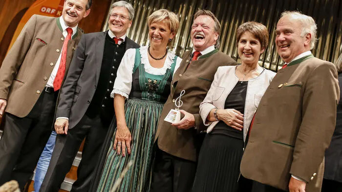 Klicken Sie sich durch die besten Bilder des Abends.