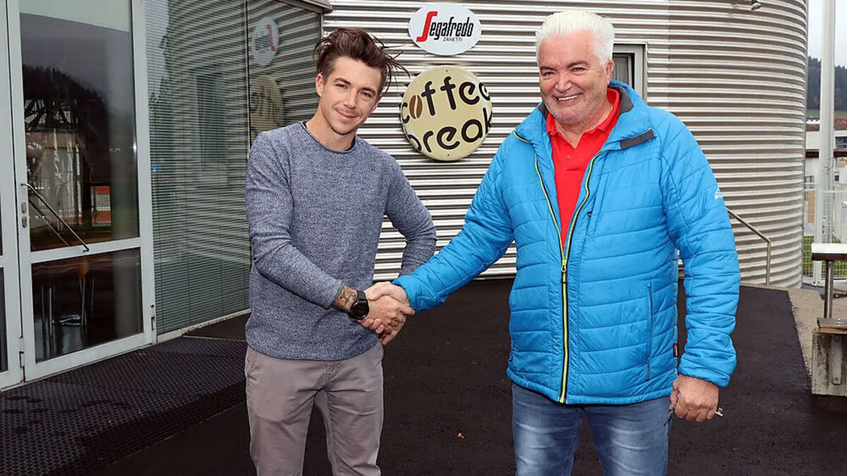 Staffelübergaben zwischen Vater Erwin und Sohn Mario Stremljan 