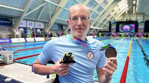Oleksandr Komarov hat als Schwimmer bereits zahlreiche internationale Medaillen gesammelt. 