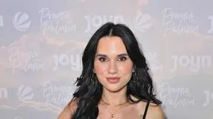 Borck war Teilnehmerin der Dating-Reality-Show „Princess Charming“ 