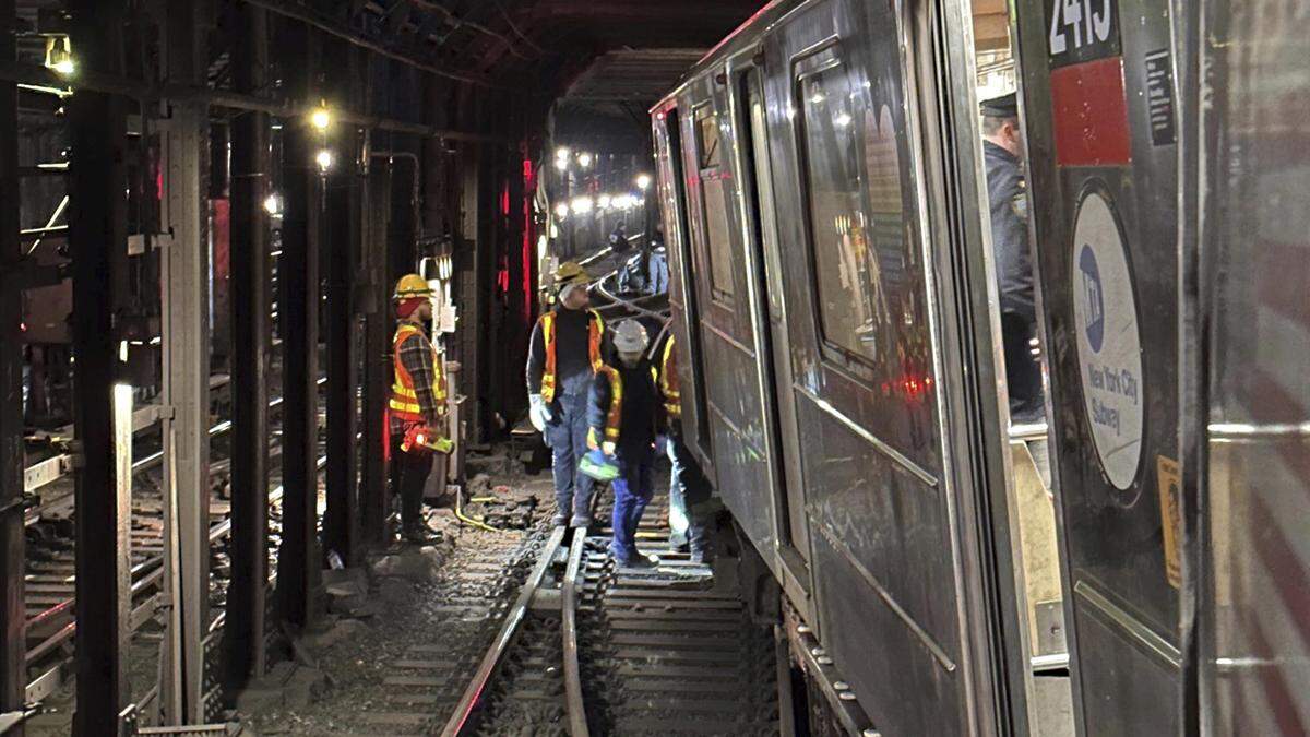 Zwei U-Bahnen kollidierten miteinander