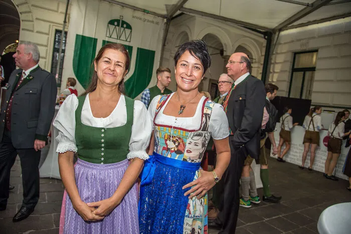 Doris Kampus (Soziallandesrätin) und Martina Schröck (Grazer Vize Bürgermeisterin).