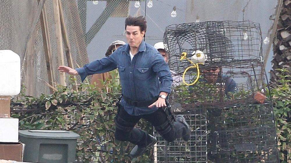 Tom Cruise springt am liebsten selbst, so wie hier für den Film „Knight and Day“ (2010)
