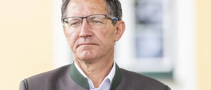 Landwirtschaftskammerpräsident Siegfried Huber: „Dringend zusätzliches Futter gewinnen“