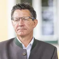 Landwirtschaftskammerpräsident Siegfried Huber: „Dringend zusätzliches Futter gewinnen“