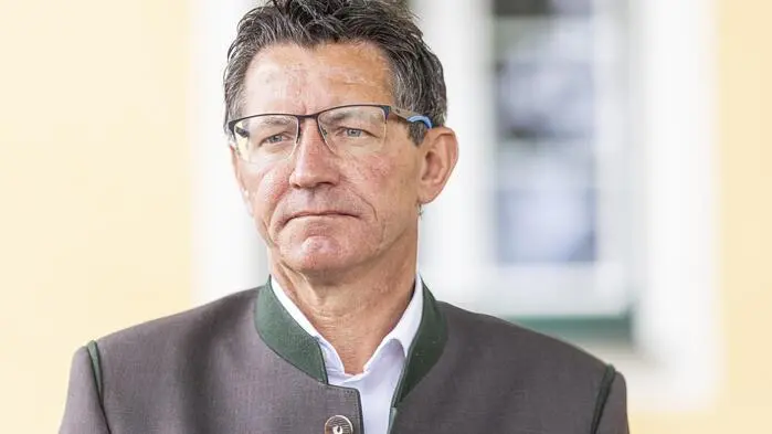 Landwirtschaftskammerpräsident Siegfried Huber: „Dringend zusätzliches Futter gewinnen“