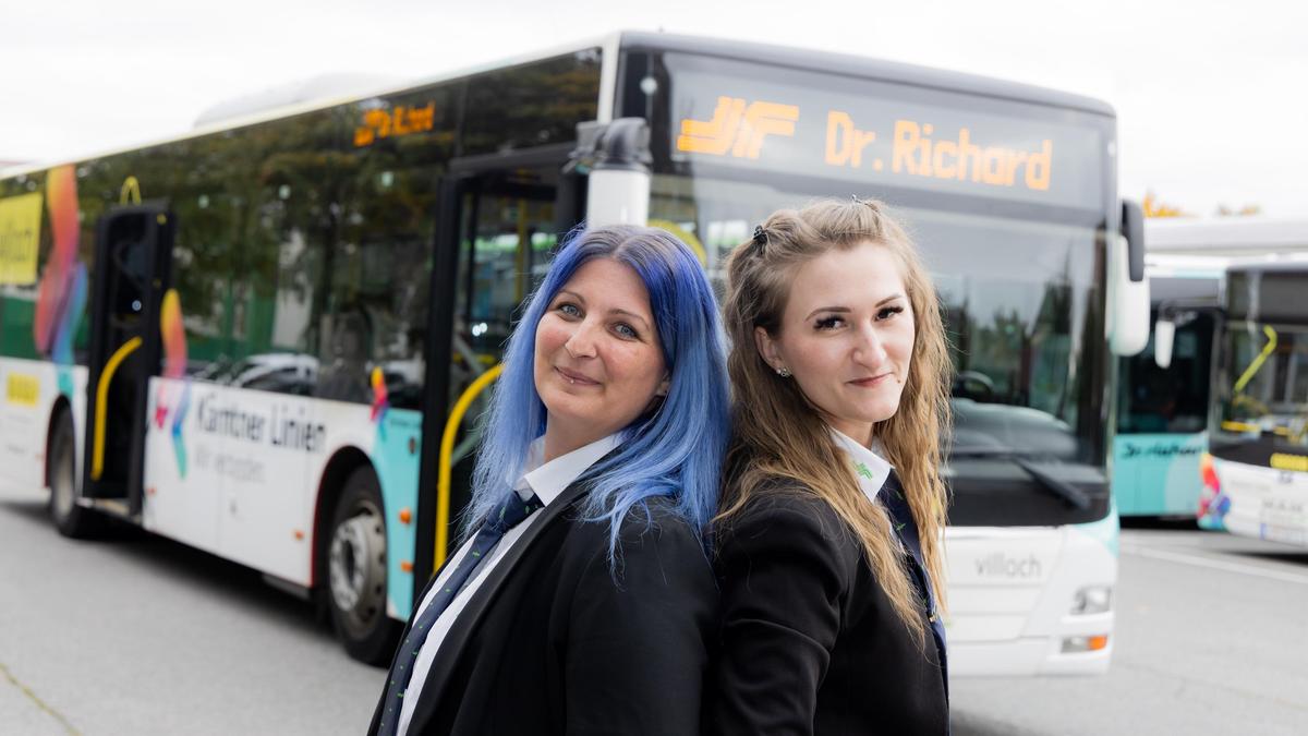 Von links: Elisabeht Tschojer und Emilija Lenarcic sind zwei von acht Busfahrerinnen bei Dr. Richard