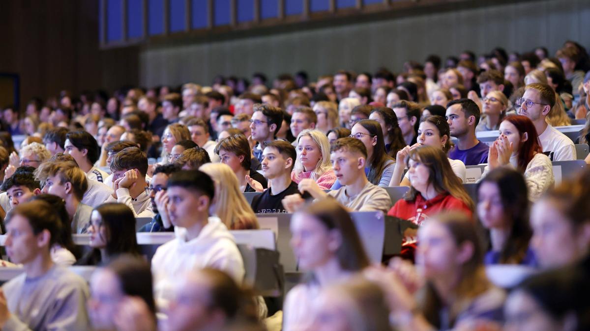 Basisfinanzierung für Studierende – ein neuer Vorschlag