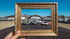 Was für ein Bild: Die schönsten Rennsport-Porsches vereint - aber auf der Rennstrecke von Laguna Seca war auch die elektrische Zukunft zu sehen