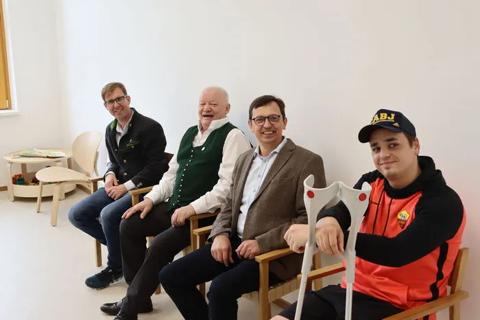 Der neue Warterraum in der Praxis ...