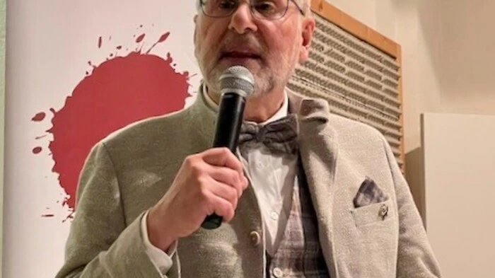 Der Kiwanis Club Gmünd, der seit 17 Jahren die Zusammenarbeit mit der Musikschule Lieser-Maltatal unter der Leitung von Petra Glanzer pflegt, fördert talentierte Schüler. Sie traten in der Lodronschen Reitschule auf. Josef Gracher (Bild) organisierte und moderierte das Konzert.