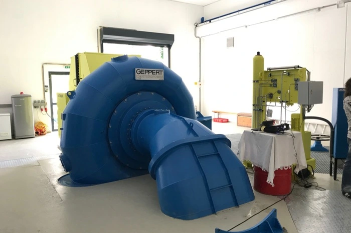 Engpassleistung: 1280 kW.