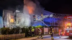 Mehrparteienhaus brannte nieder