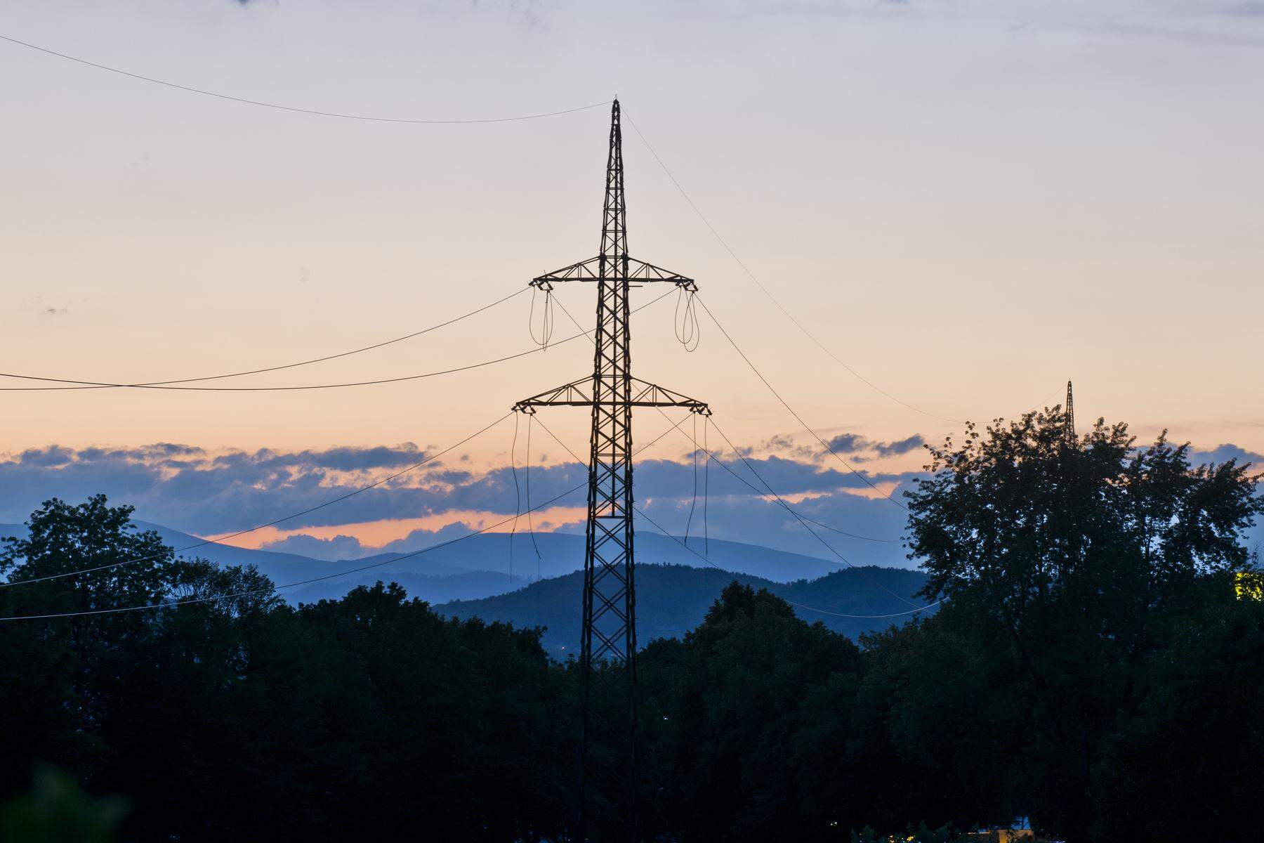 Subvention wird halbiert | Strompreisbremse: Ab Juli übernimmt der Staat nur noch 15 Cent pro Kilowattstunde