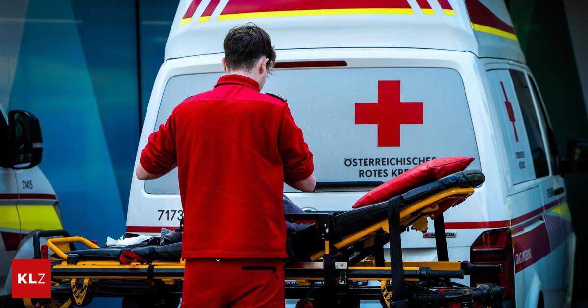 Gleisdorf-49-J-hrige-nach-Sturz-in-Drogerie-schwer-verletzt