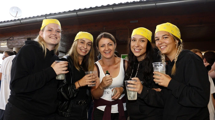So mussten die Viererteams ihr Geschick...
