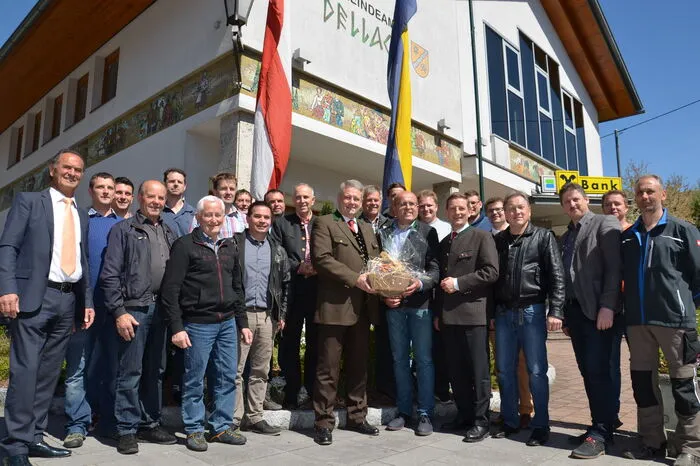 Der damalige Minister Andrä Rupprechter war in Dellach zu Besuch. Er war von der Initiative begeistert und versprach einen Ministerbesuch zur Eröffnung der Kläranlage.