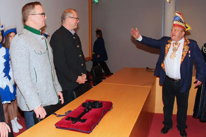 Klicken Sie sich durch weitere Bilder.