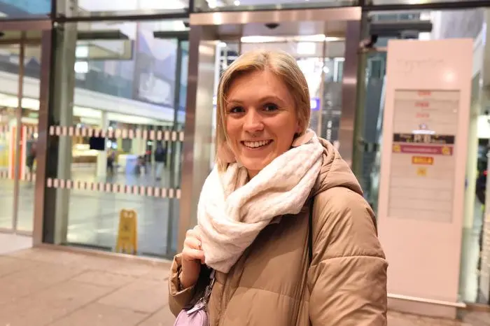 Auch Juliana Schranz versteht die Interessen vieler ÖBB-Mitarbeiter: "Grundsätzlich finde ich den Streik gut. Aber alle, die es betrifft, tun mir leid."