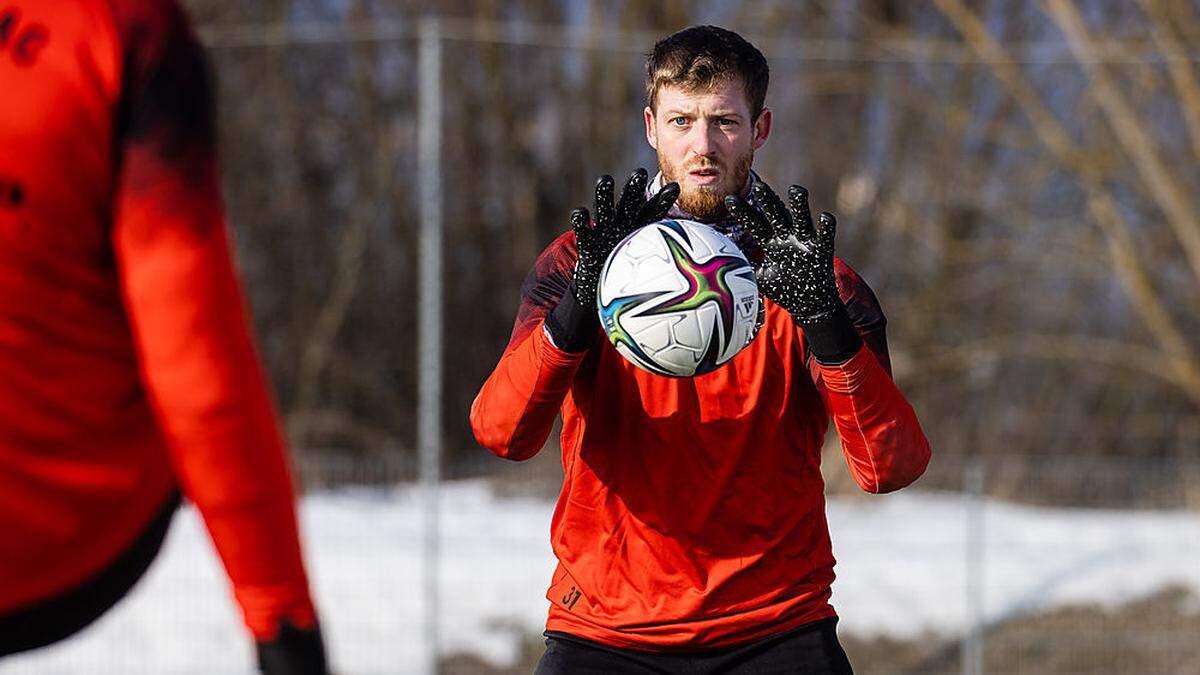 Manuel Kuttin könnte heute zurück ins WAC-Gehäuße kehren