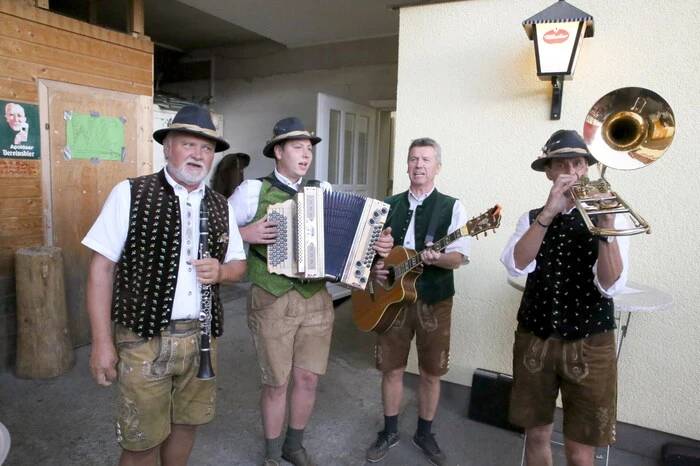 Der gelungene Auftakt erfolgte durch die „Kogler Buam“. 