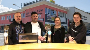 Markus Komböck, Franky Wastl, Ina Komböck sowie Niko Kerbitz (von links) eröffneten das „Zeitlos im Dom“ in Bleiburg/Pliberk im Jänner 2023