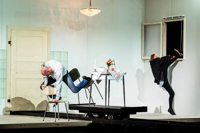 Turbulent: Eine „komische Panikattacke“ im Schauspielhaus 