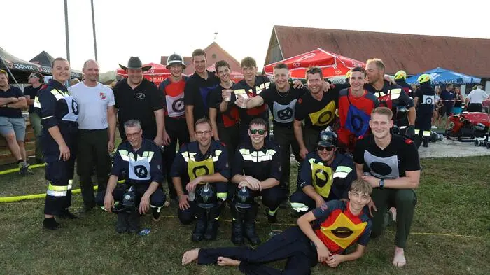 Viel Spaß gab es beim Nassbewerb und dem anschließenden Feuerwehrfest der FF Dirnbach