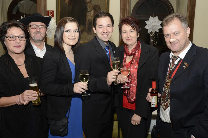 Rund 300 Besucher kamen zum 1. Prinzenball ins Schloss Porcia