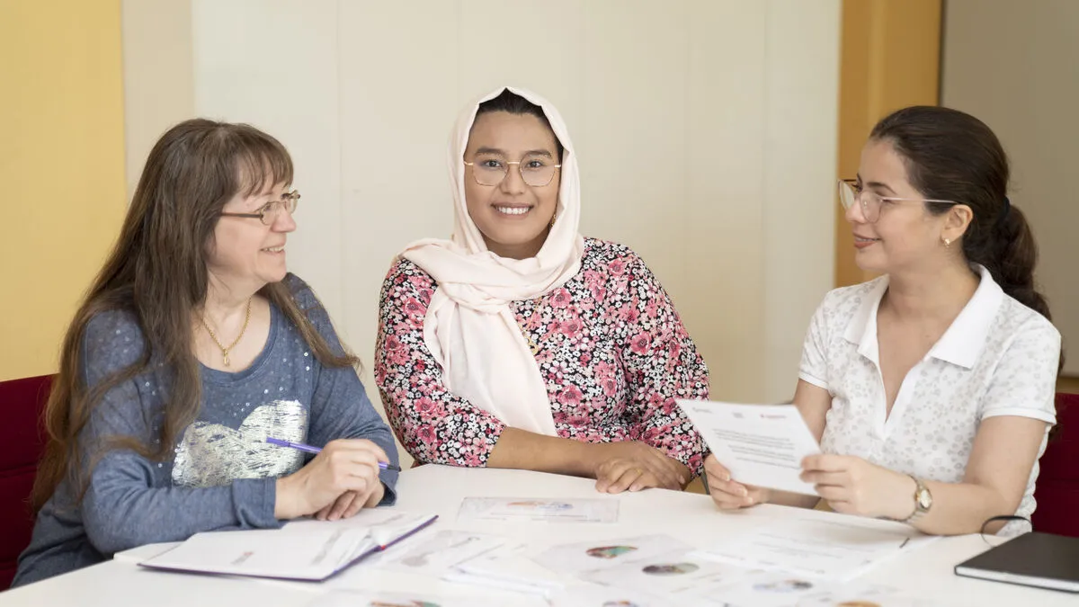 Im Zuge des Projekts „Die Gesundheit von Frauen mit Migrationshintergrund fördern“ finden Schulungen und Gesprächsrunden („femmesTische“) zu Gesundheitsthemen statt